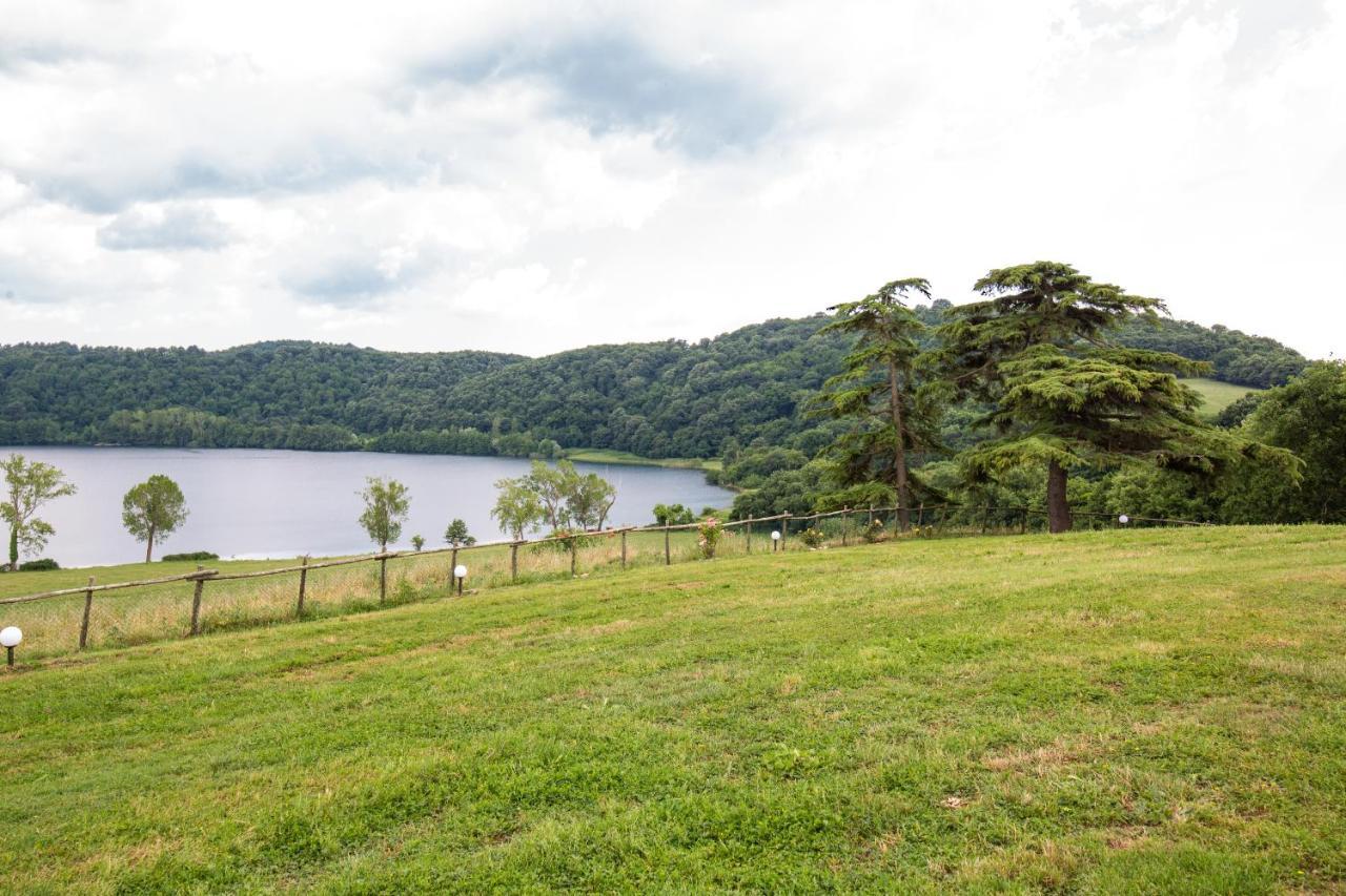 Agriturismo Lago Di Mezzano Valentano Buitenkant foto