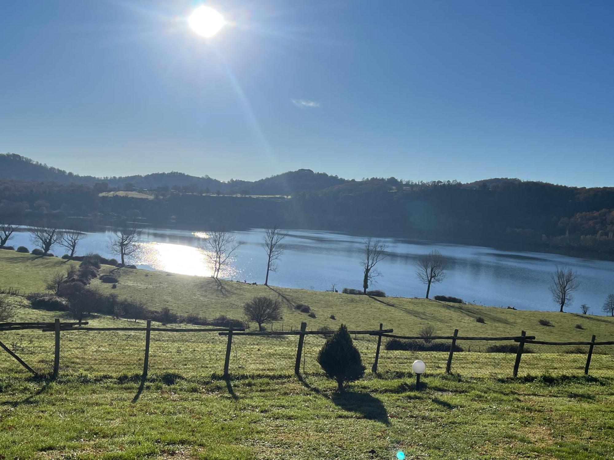 Agriturismo Lago Di Mezzano Valentano Buitenkant foto
